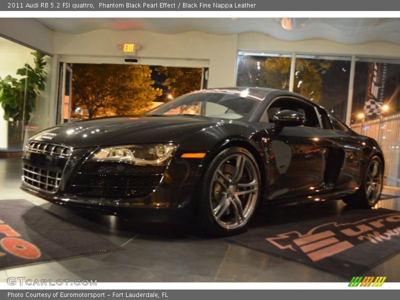 Phantom Black Pearl Effect / Black Fine Nappa Leather 2011 Audi R8 5.2 FSI quattro