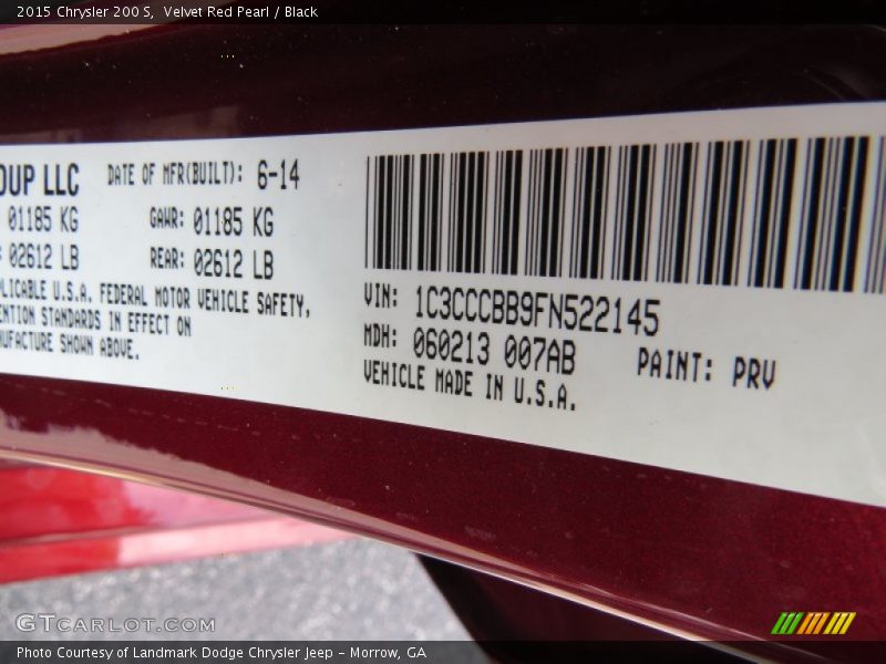 Velvet Red Pearl / Black 2015 Chrysler 200 S