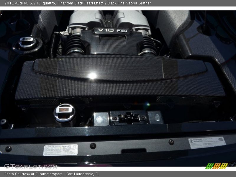 Phantom Black Pearl Effect / Black Fine Nappa Leather 2011 Audi R8 5.2 FSI quattro