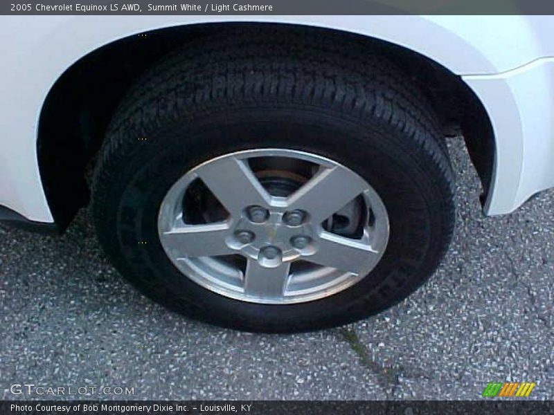 Summit White / Light Cashmere 2005 Chevrolet Equinox LS AWD