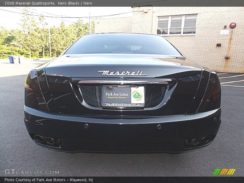 Nero (Black) / Nero 2008 Maserati Quattroporte