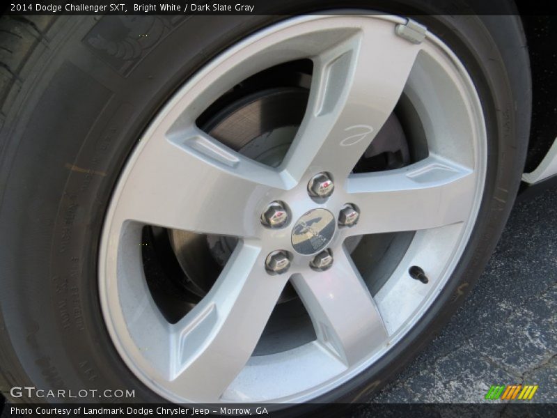 Bright White / Dark Slate Gray 2014 Dodge Challenger SXT