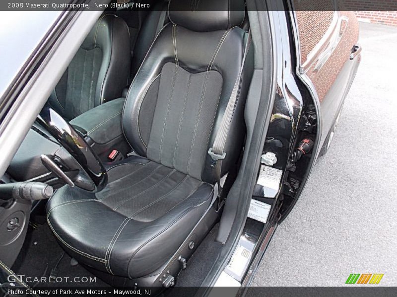 Nero (Black) / Nero 2008 Maserati Quattroporte