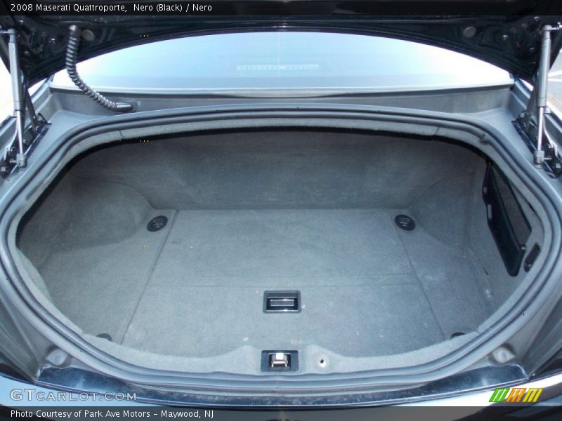  2008 Quattroporte  Trunk