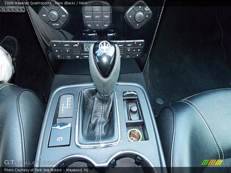  2008 Quattroporte  6 Speed ZF Automatic Shifter