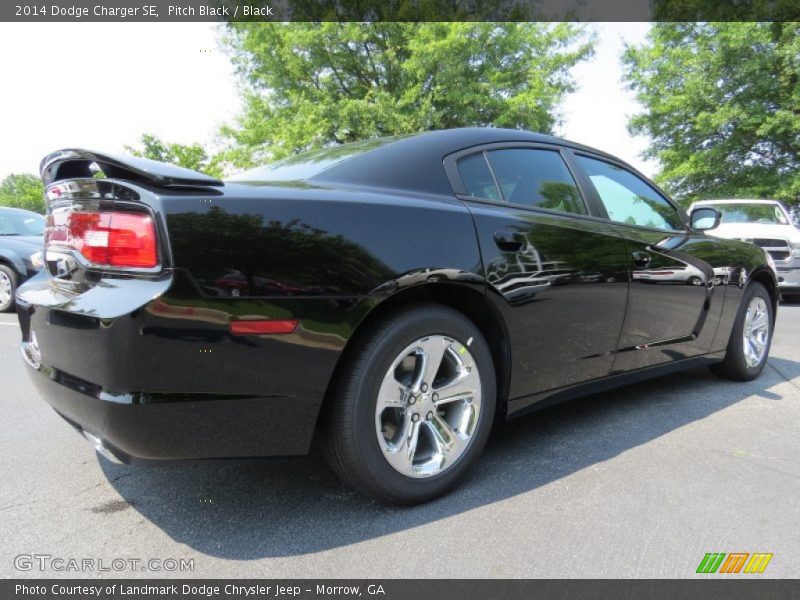 Pitch Black / Black 2014 Dodge Charger SE