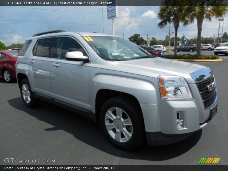 Front 3/4 View of 2011 Terrain SLE AWD