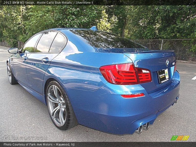 Monte Carlo Blue Metallic / Silverstone II 2013 BMW M5 Sedan