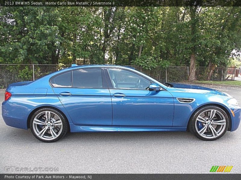 Monte Carlo Blue Metallic / Silverstone II 2013 BMW M5 Sedan