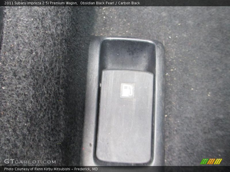 Obsidian Black Pearl / Carbon Black 2011 Subaru Impreza 2.5i Premium Wagon