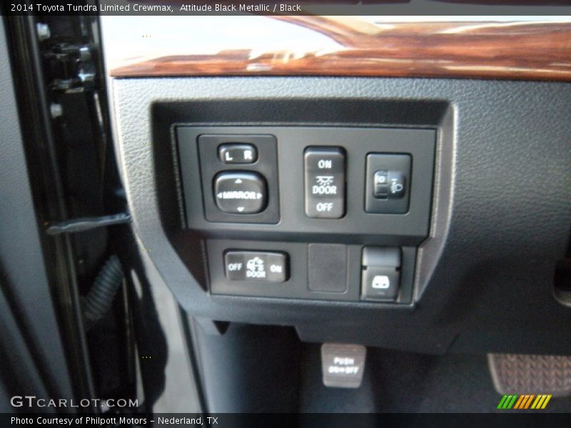 Attitude Black Metallic / Black 2014 Toyota Tundra Limited Crewmax