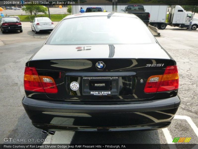 Jet Black / Black 2004 BMW 3 Series 325i Sedan