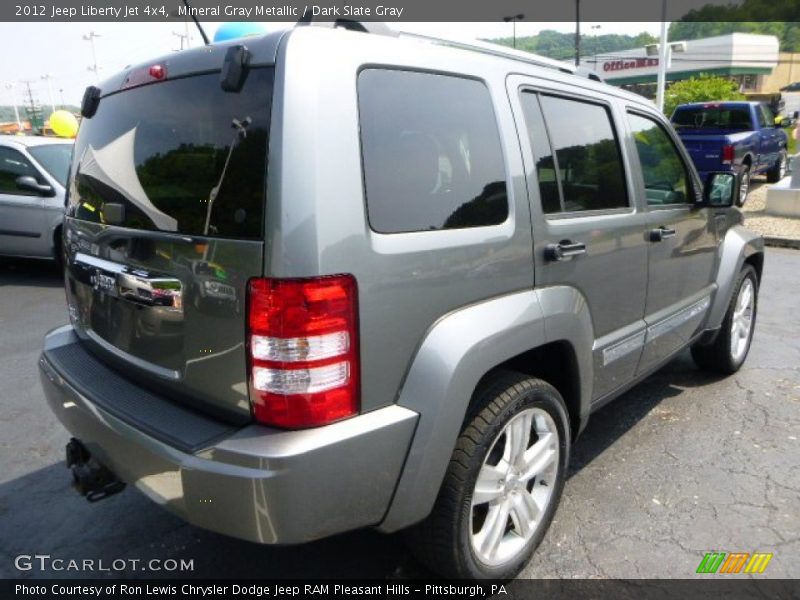 Mineral Gray Metallic / Dark Slate Gray 2012 Jeep Liberty Jet 4x4