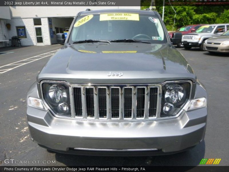 Mineral Gray Metallic / Dark Slate Gray 2012 Jeep Liberty Jet 4x4