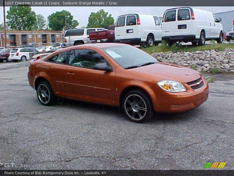 Sunburst Orange Metallic / Gray 2007 Chevrolet Cobalt LS Coupe