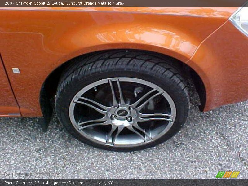 Sunburst Orange Metallic / Gray 2007 Chevrolet Cobalt LS Coupe