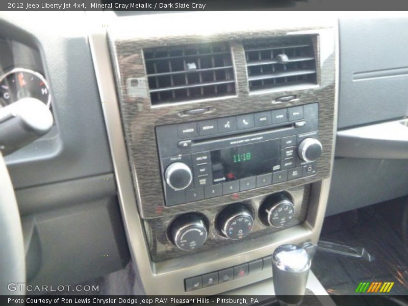 Mineral Gray Metallic / Dark Slate Gray 2012 Jeep Liberty Jet 4x4