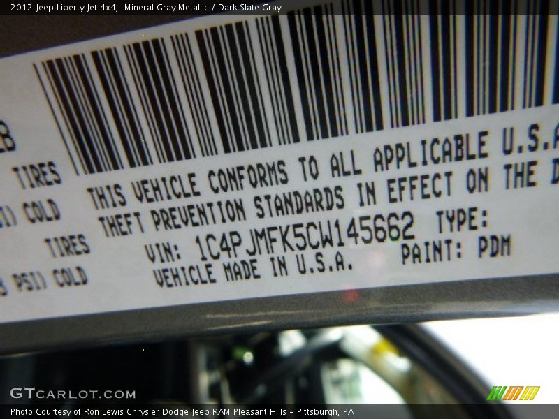 Mineral Gray Metallic / Dark Slate Gray 2012 Jeep Liberty Jet 4x4