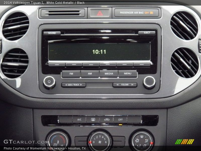 White Gold Metallic / Black 2014 Volkswagen Tiguan S