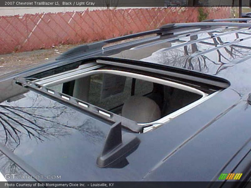 Black / Light Gray 2007 Chevrolet TrailBlazer LS