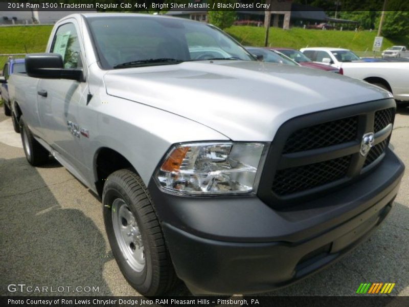Front 3/4 View of 2014 1500 Tradesman Regular Cab 4x4