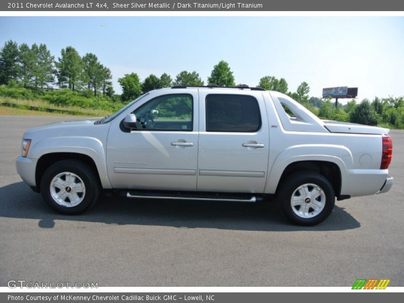 Sheer Silver Metallic / Dark Titanium/Light Titanium 2011 Chevrolet Avalanche LT 4x4