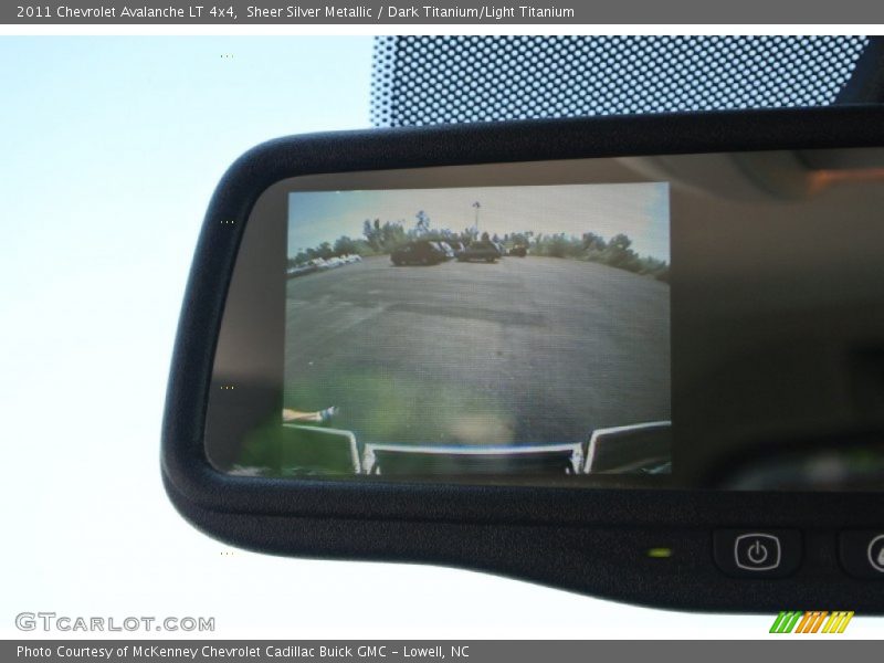 Sheer Silver Metallic / Dark Titanium/Light Titanium 2011 Chevrolet Avalanche LT 4x4