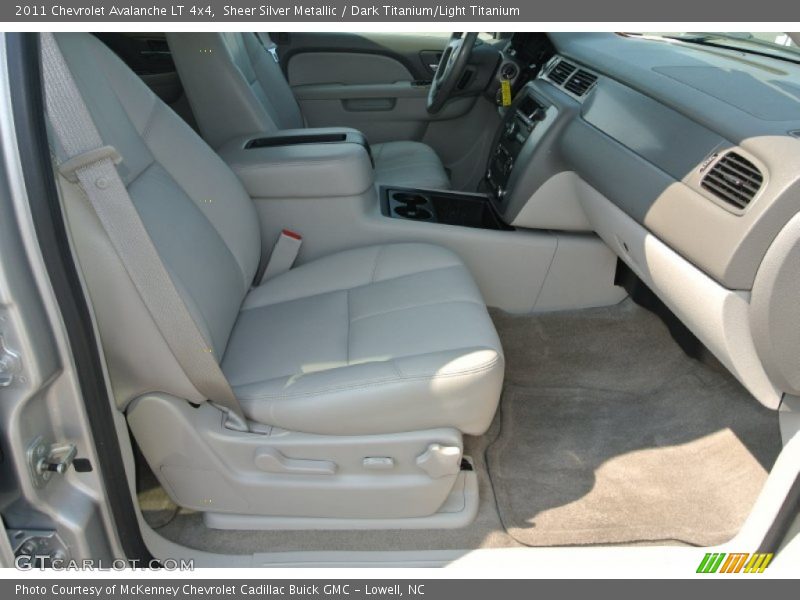 Sheer Silver Metallic / Dark Titanium/Light Titanium 2011 Chevrolet Avalanche LT 4x4