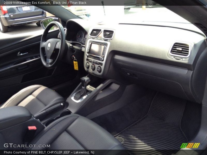 Black Uni / Titan Black 2009 Volkswagen Eos Komfort
