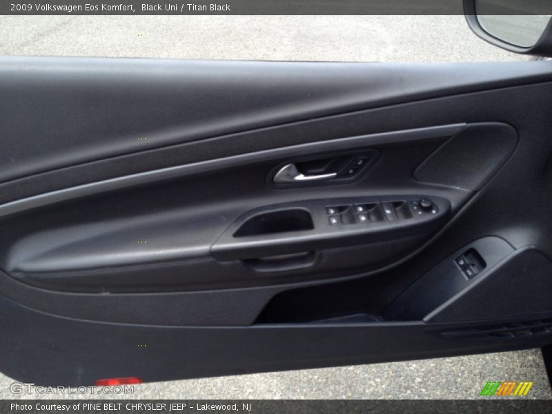 Black Uni / Titan Black 2009 Volkswagen Eos Komfort