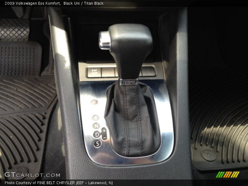 Black Uni / Titan Black 2009 Volkswagen Eos Komfort
