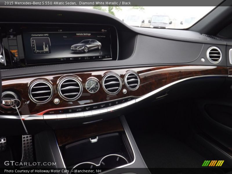 Dashboard of 2015 S 550 4Matic Sedan