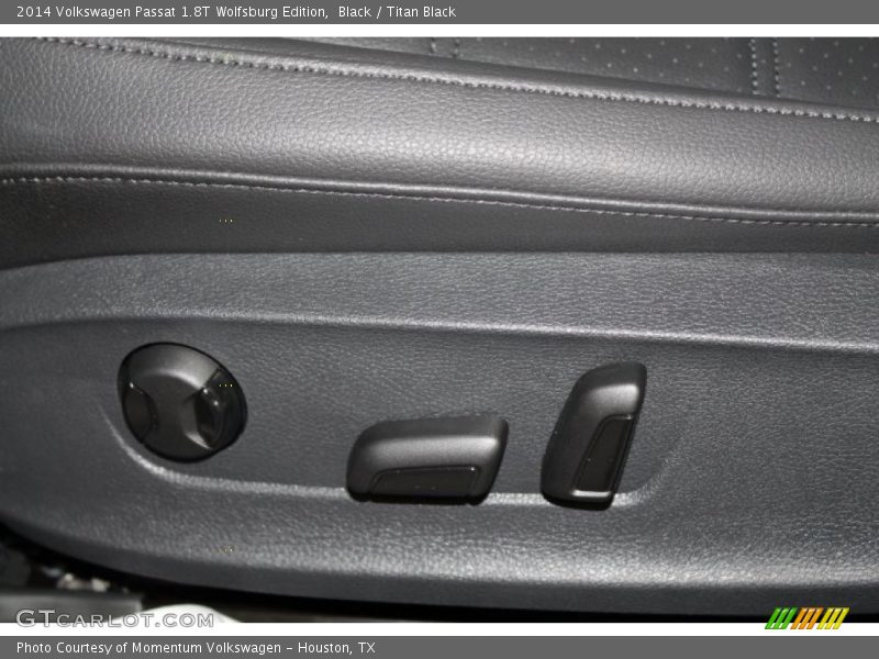 Black / Titan Black 2014 Volkswagen Passat 1.8T Wolfsburg Edition