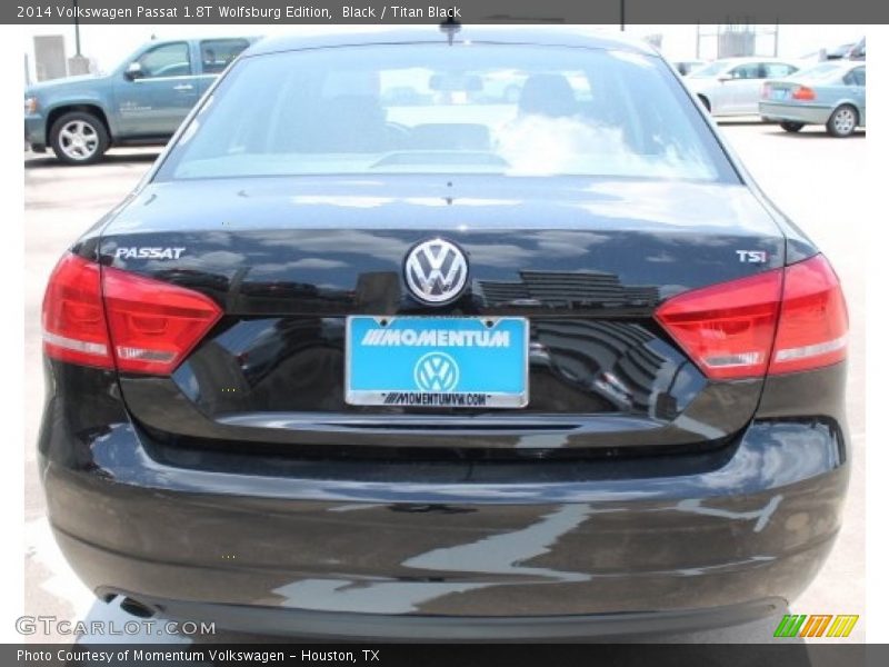 Black / Titan Black 2014 Volkswagen Passat 1.8T Wolfsburg Edition