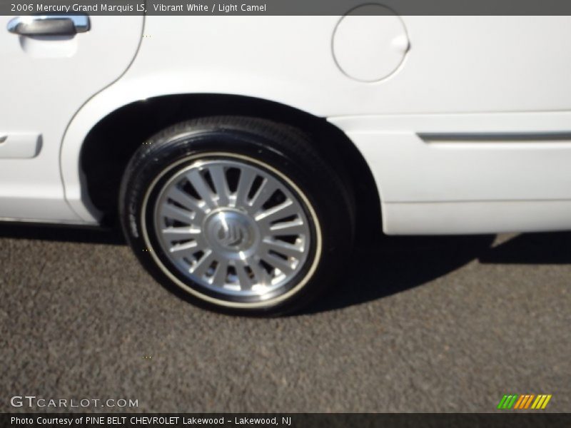 Vibrant White / Light Camel 2006 Mercury Grand Marquis LS