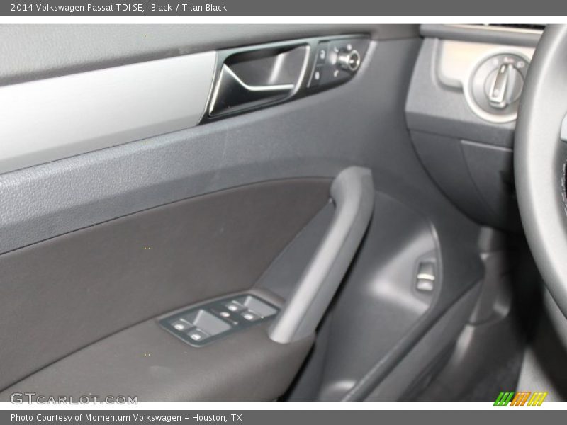 Black / Titan Black 2014 Volkswagen Passat TDI SE