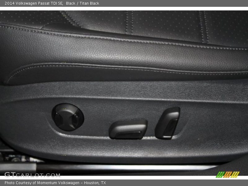 Black / Titan Black 2014 Volkswagen Passat TDI SE