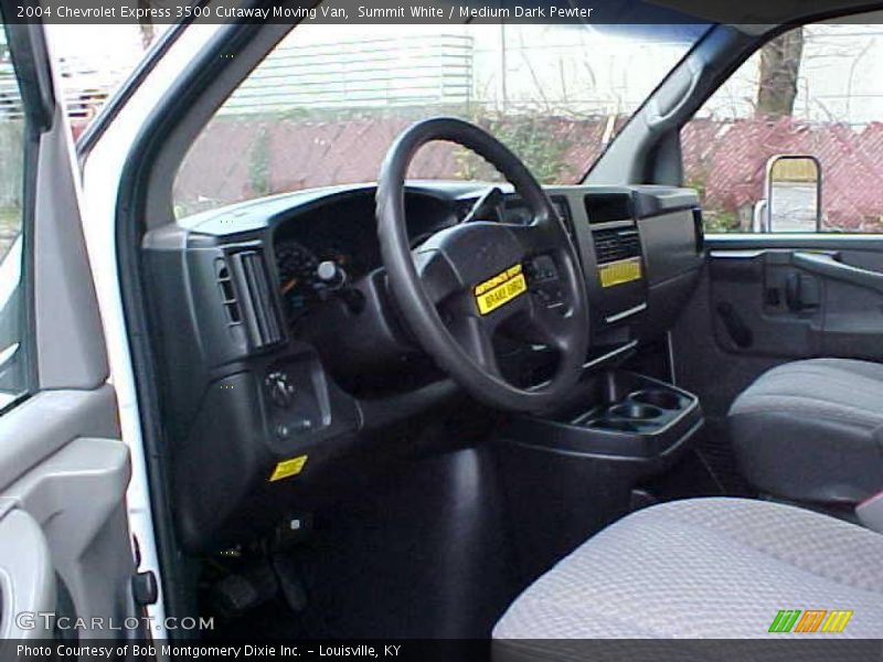 Summit White / Medium Dark Pewter 2004 Chevrolet Express 3500 Cutaway Moving Van