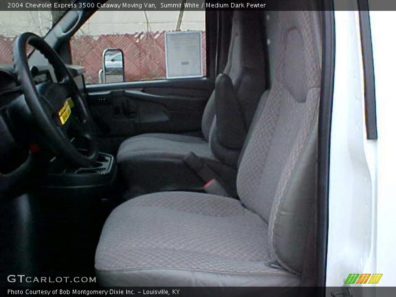 Summit White / Medium Dark Pewter 2004 Chevrolet Express 3500 Cutaway Moving Van