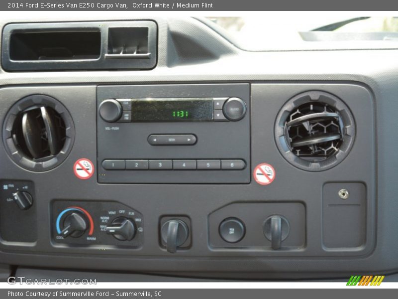 Controls of 2014 E-Series Van E250 Cargo Van