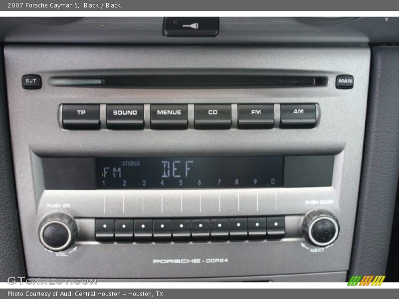 Controls of 2007 Cayman S