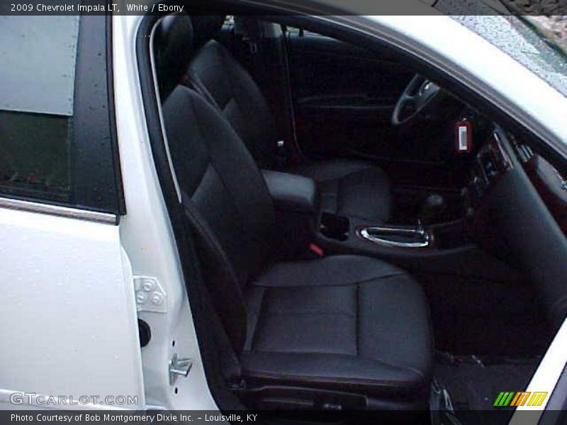 White / Ebony 2009 Chevrolet Impala LT