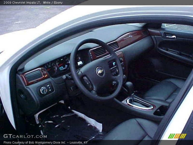 White / Ebony 2009 Chevrolet Impala LT