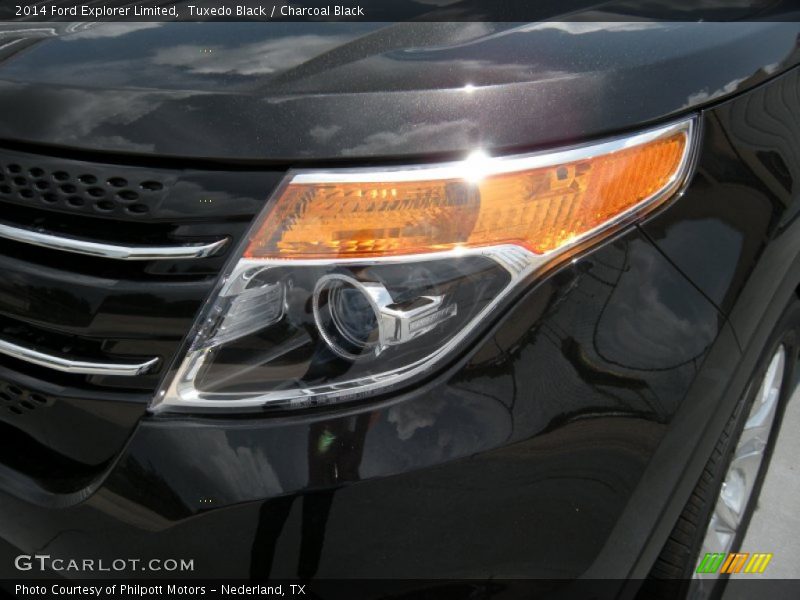 Tuxedo Black / Charcoal Black 2014 Ford Explorer Limited