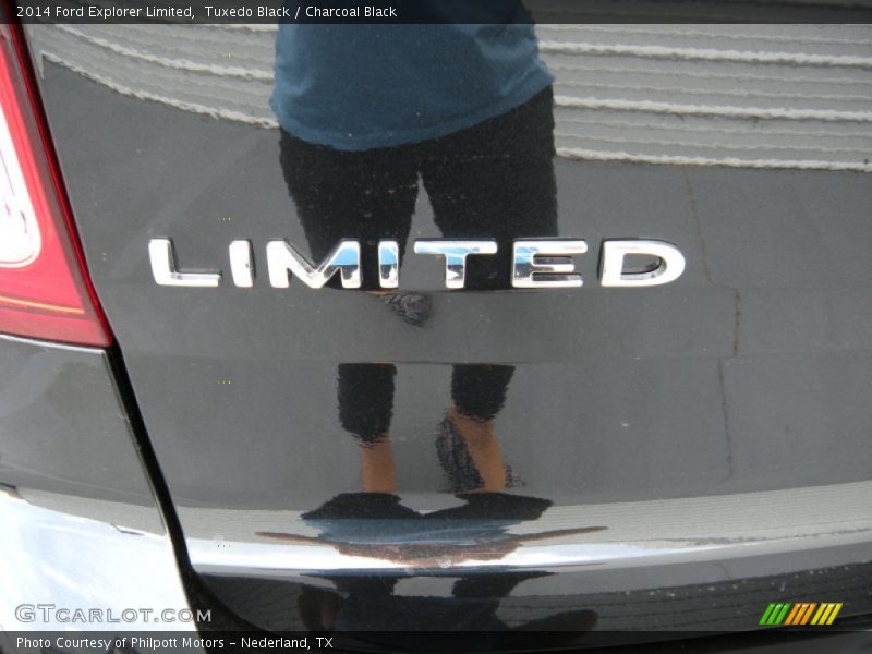 Tuxedo Black / Charcoal Black 2014 Ford Explorer Limited