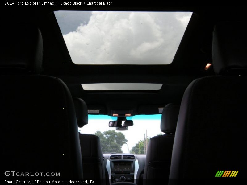 Tuxedo Black / Charcoal Black 2014 Ford Explorer Limited