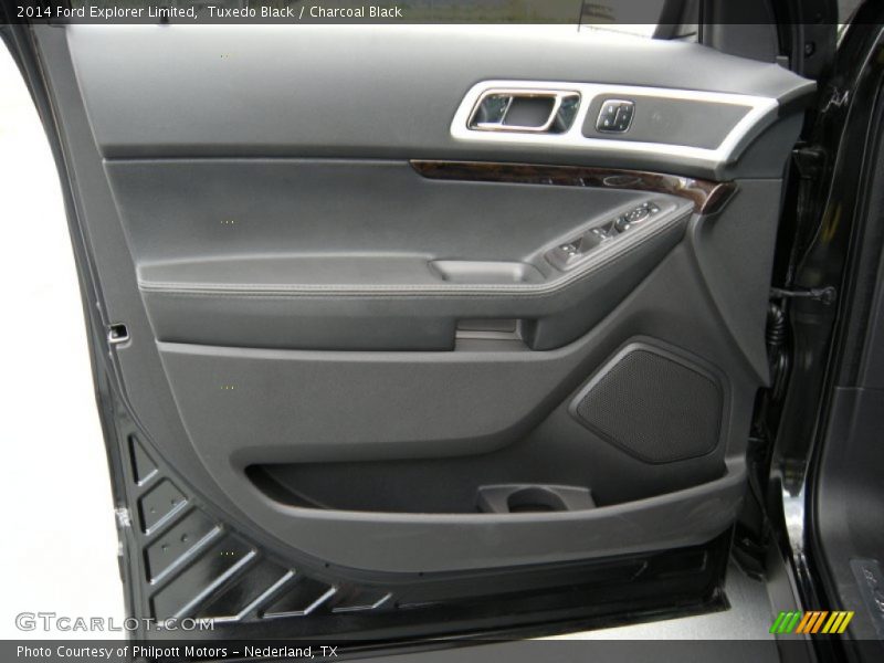 Tuxedo Black / Charcoal Black 2014 Ford Explorer Limited