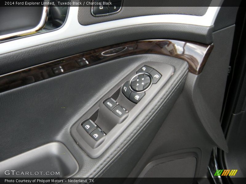 Tuxedo Black / Charcoal Black 2014 Ford Explorer Limited