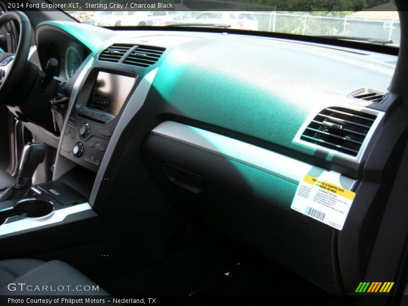 Sterling Gray / Charcoal Black 2014 Ford Explorer XLT