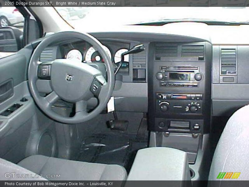 Bright White / Medium Slate Gray 2005 Dodge Durango SXT
